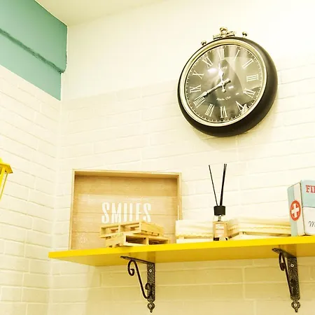 Balconcino Sul Museo * Napoli